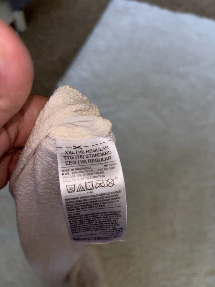 Old Navy girls sz. XXL (16) cream pretty design top. - Image 2 of 4