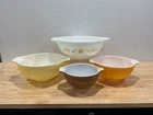Vintage Pyrex Town & Country Cinderella  Nesting/ Mixing Bowls (Set of 4)