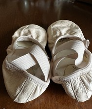 Capezio Leather Ballet Flats Girls Size 2 W, New In Box