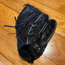 ball glove black