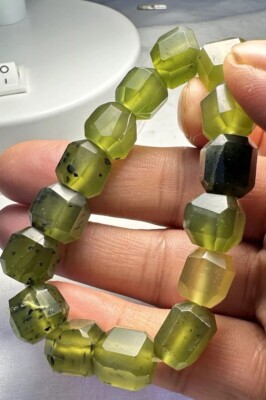 37g Eine Sehr  Gute. Ammbenda  Sehr Schöne Farbe Grün Aus AFG