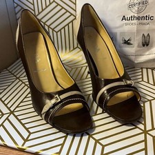 Prada Vintage peep toe two tone pump size 40
