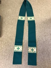 Green machine washable clergy stole