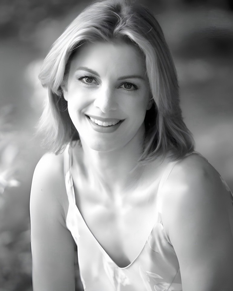 ‘Cynthia Gibb’ Super-Sexy Actress Famous Movie-Star 8X10 Glossy