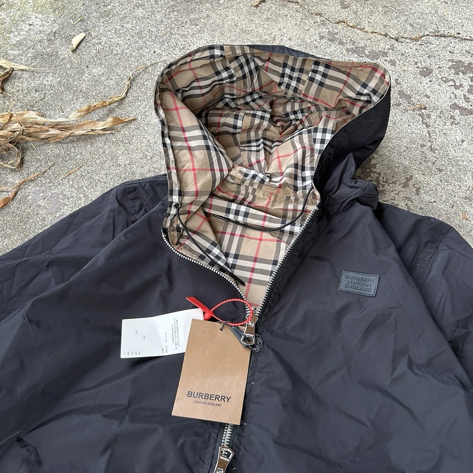 Chaqueta Burberry London negra para hombre talla M Foto 4 de 4