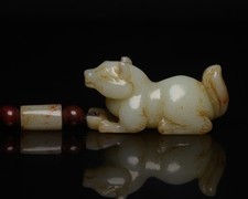 Certified Natural Hetian Jade Hand-carved Exquisite Dog Statue Pendant 1707