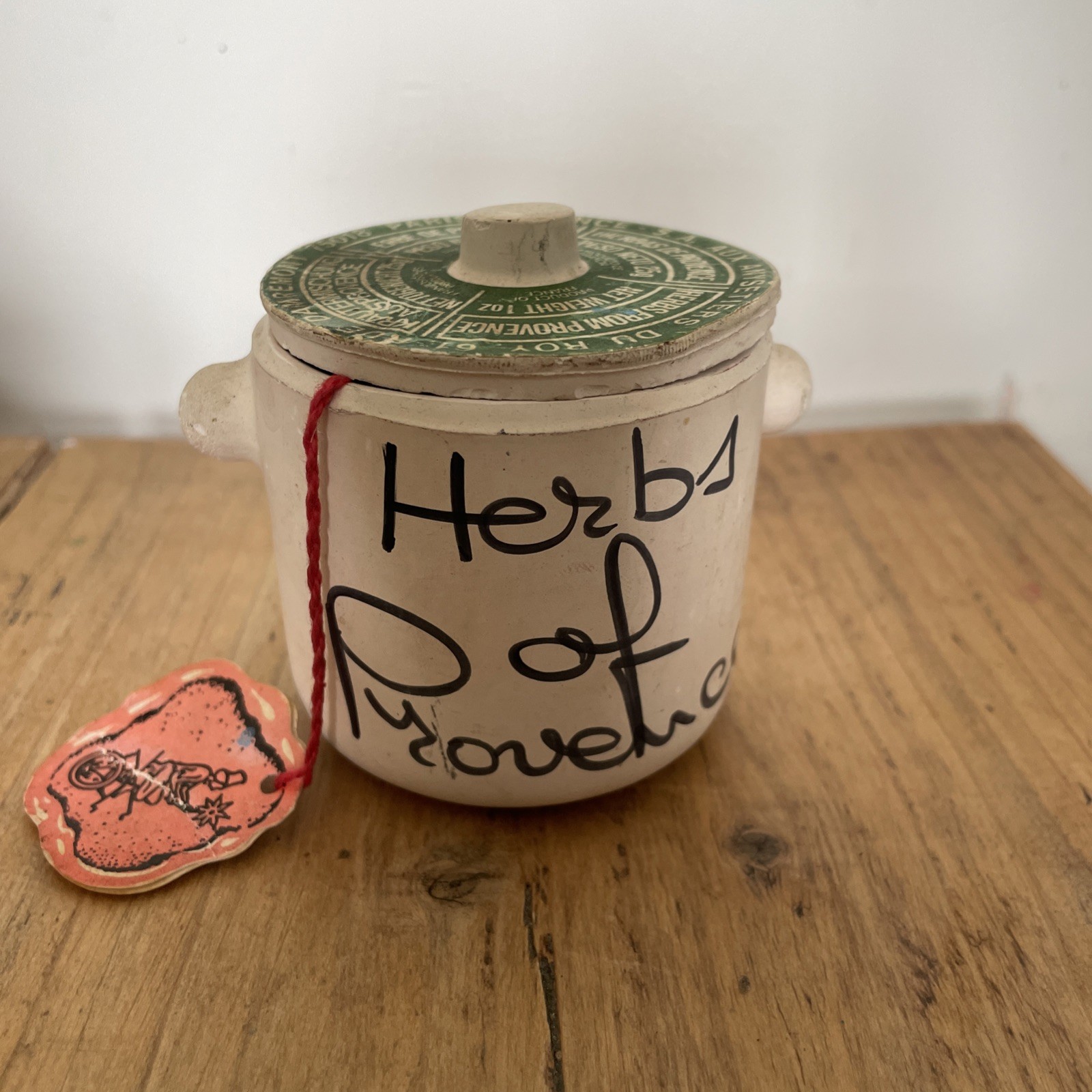 Contenedor de olla de cerámica pequeña Herbs of Provence de 1 oz. con tapa Made in France