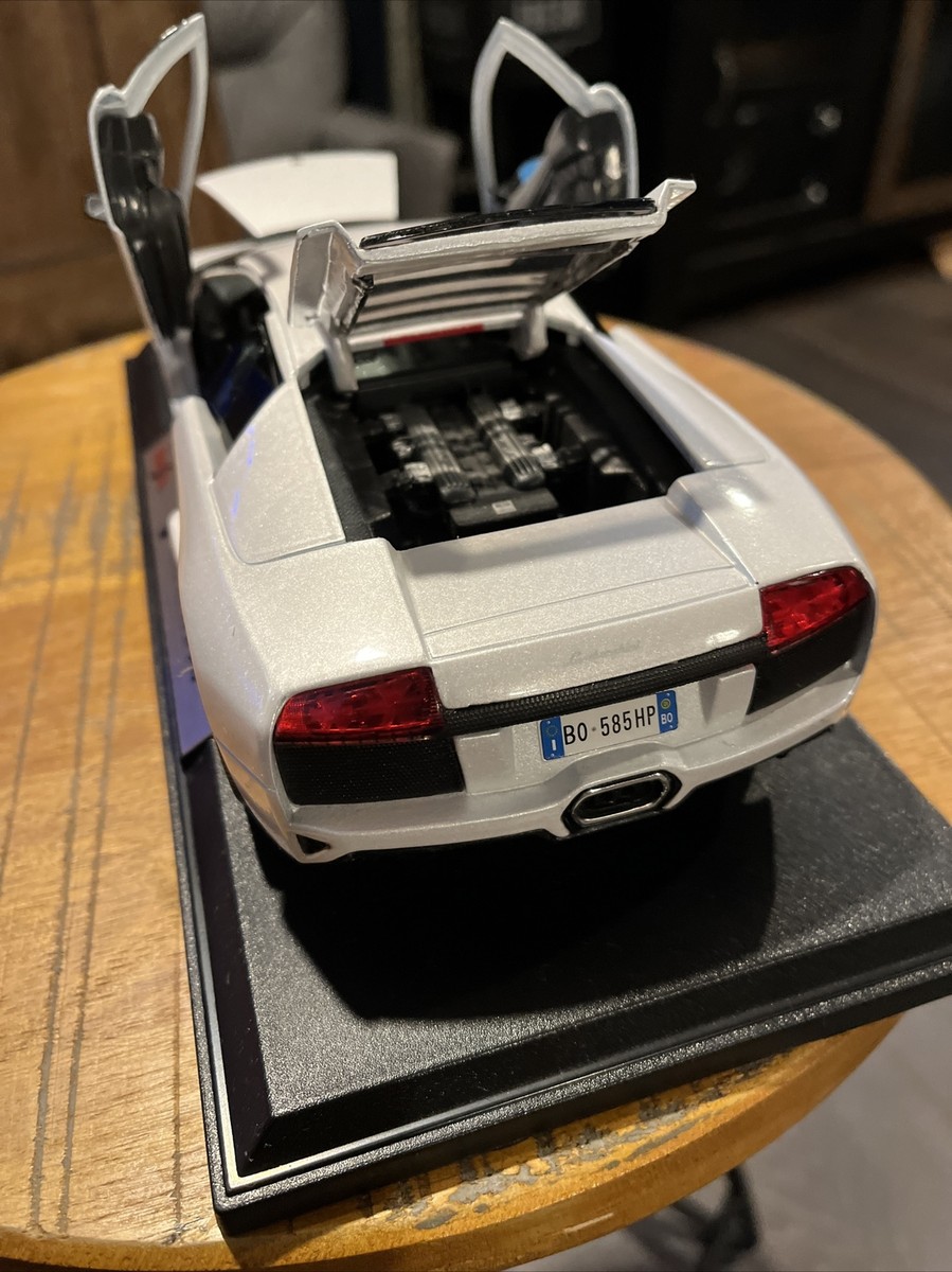 2007 LAMBORGHINI MURCIELAGO LP640 WHITE 1/18 DIECAST MODEL CAR BY