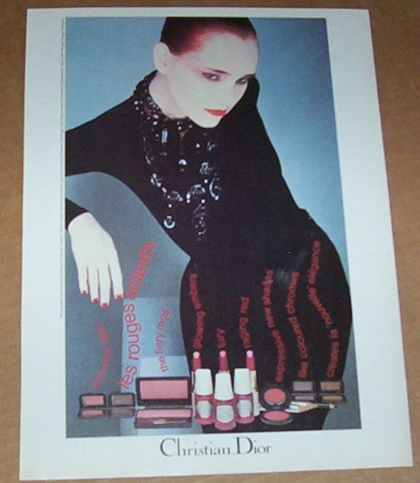 1980 publicité vintage   Christian DIOR maquillage cosmétique fille imprimé visage publicité