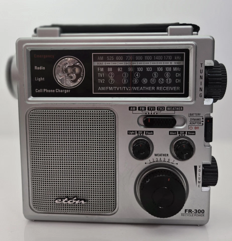Vintage Eton FR300 Hand Crank AM/FM/Weather Emergency Radio Tested Working - Image 2 of 4