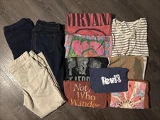 Women Clothes Wholesale Lot 11 Pcs Pants and Shirts Size Med/ large Mixed Brand