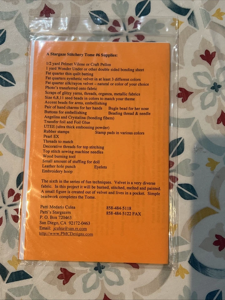 Diario técnico de terciopelo Stargaze Stichery Tome Patti Culea medios mixtos raro Foto 3 de 3