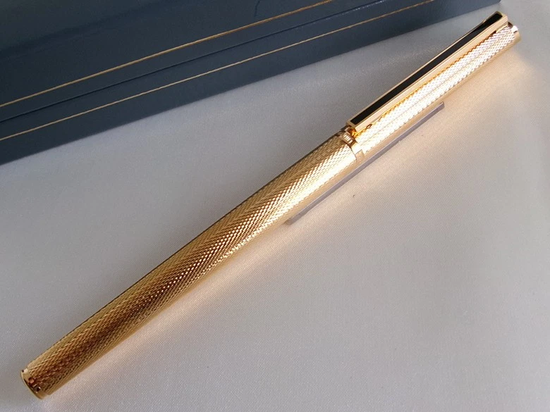 Caneta-tinteiro Dunhill Gemline banhada a ouro cevada 14K M nova na caixa clipe de linha preta - Imagem 2 de 4