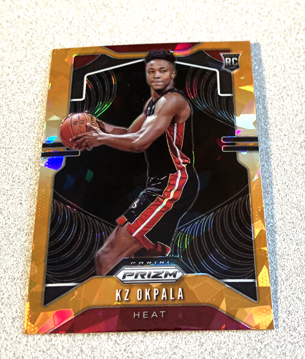2019-20 Panini Prizm RC Orange Cracked Ice Prizm #275 KZ Okpala Heat