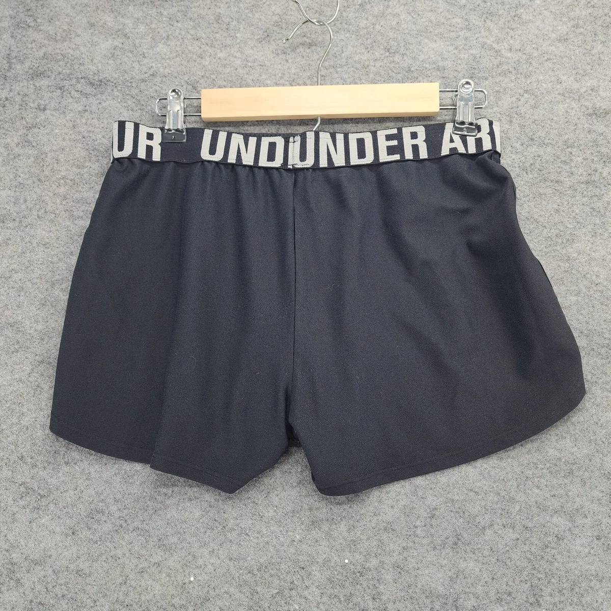 Under armour semi top fitted heatgear shorts