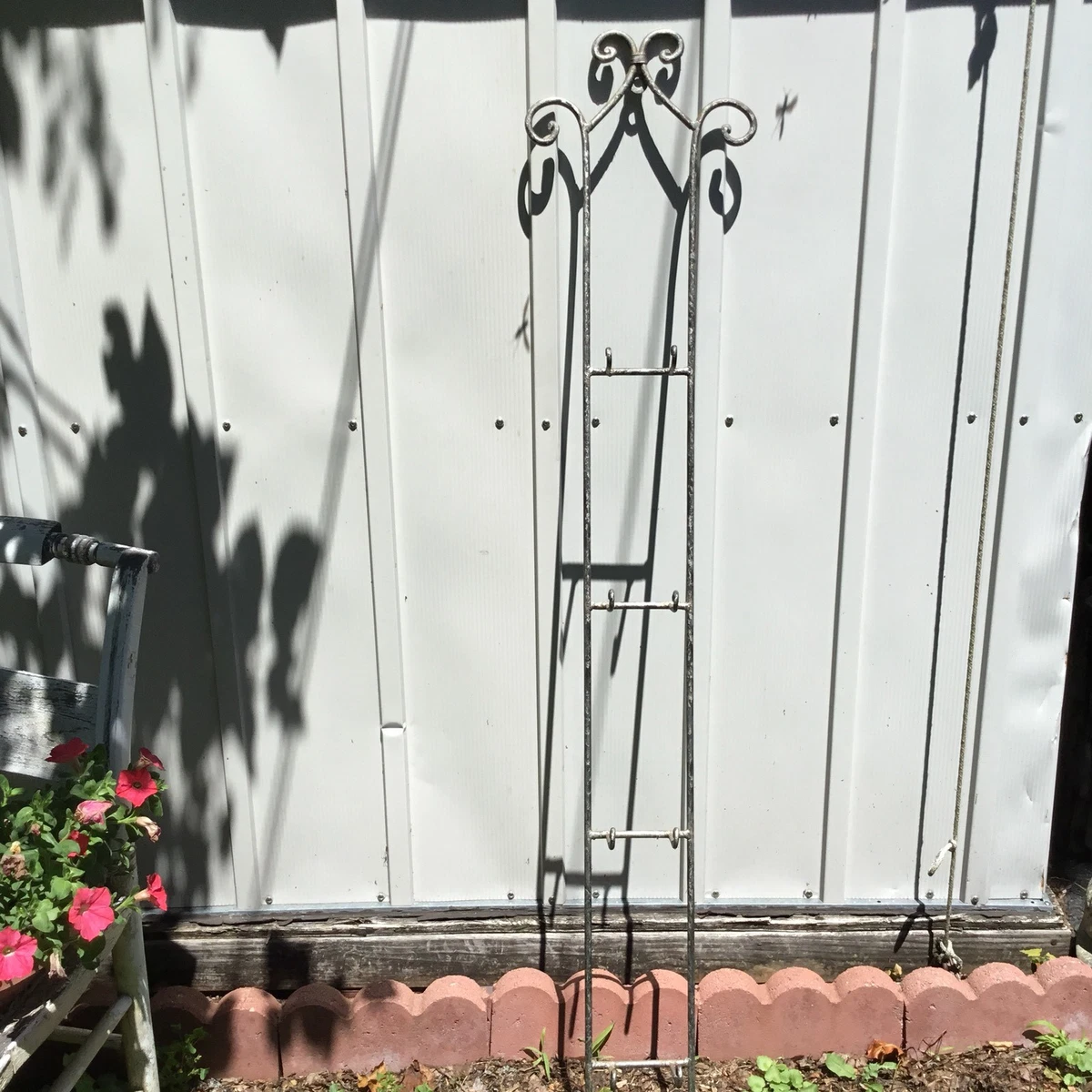 Shabby chic 2025 plate rack