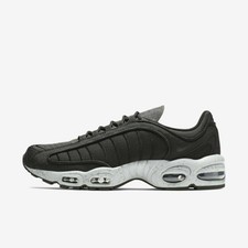 nike air max tailwind all black