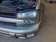 Used Left Headlight Assembly fits: 2002 Chevrolet Trailblazer Left Grade A