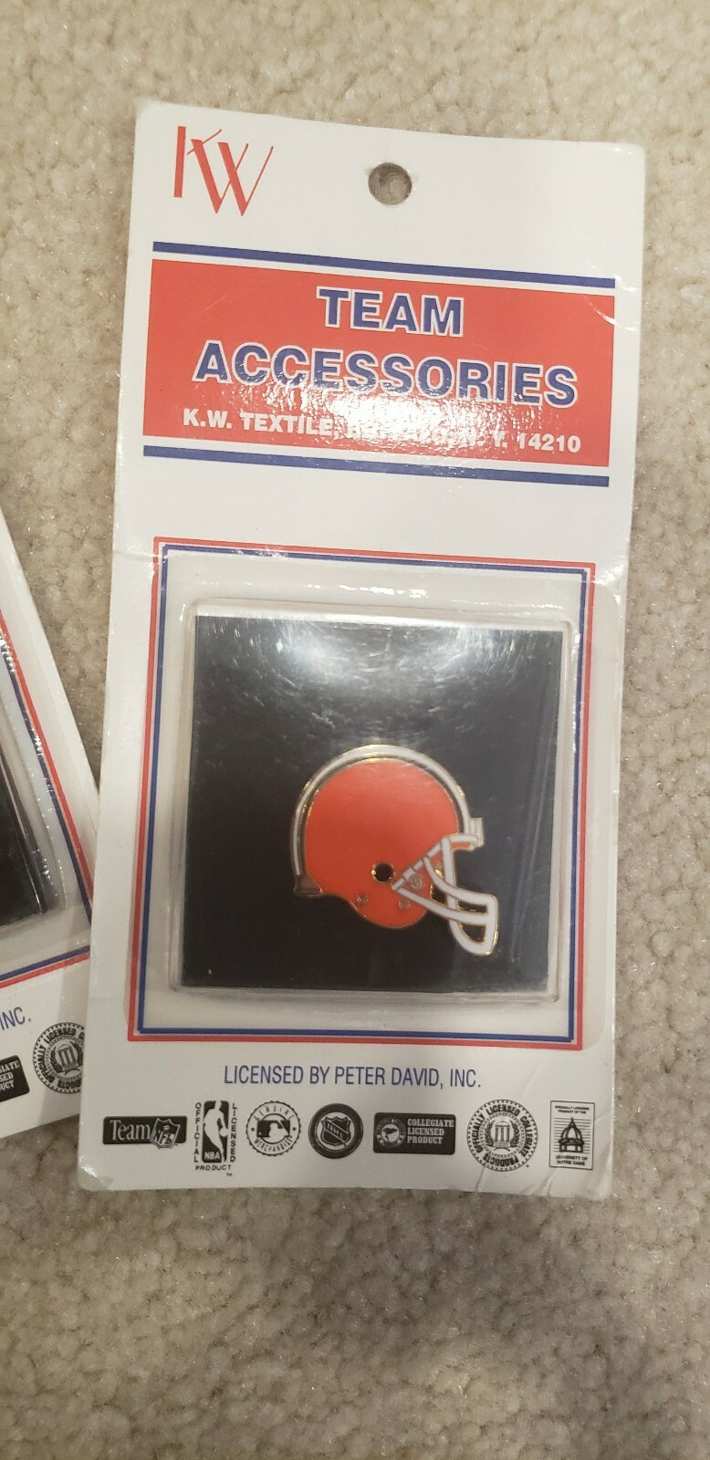 Cleveland Browns Pin Hat pin Lapel Pin Collectable Pin FAST FREE