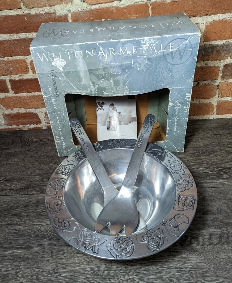 Wilton armetale top salad bowl