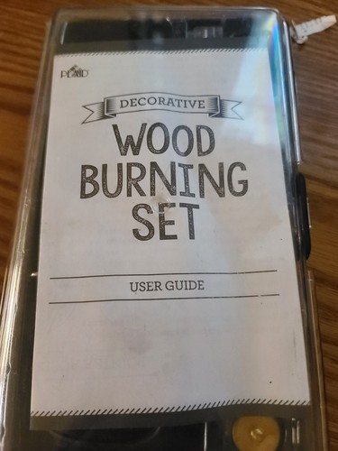 Plaid Decorative Wood Burning Set with Tips, Accessories & User Guide