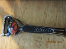 Gillette Fusion  ProGlide Mens Razor with 1 R...