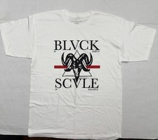 Black Scale Short Sleeves White Printed Tee Size Large Made in USA Tried On Only