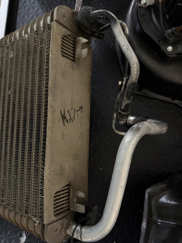 Evaporador aire acondicionado Chevrolet Corvette 1973-1977 C3. 77E Foto 4 de 4