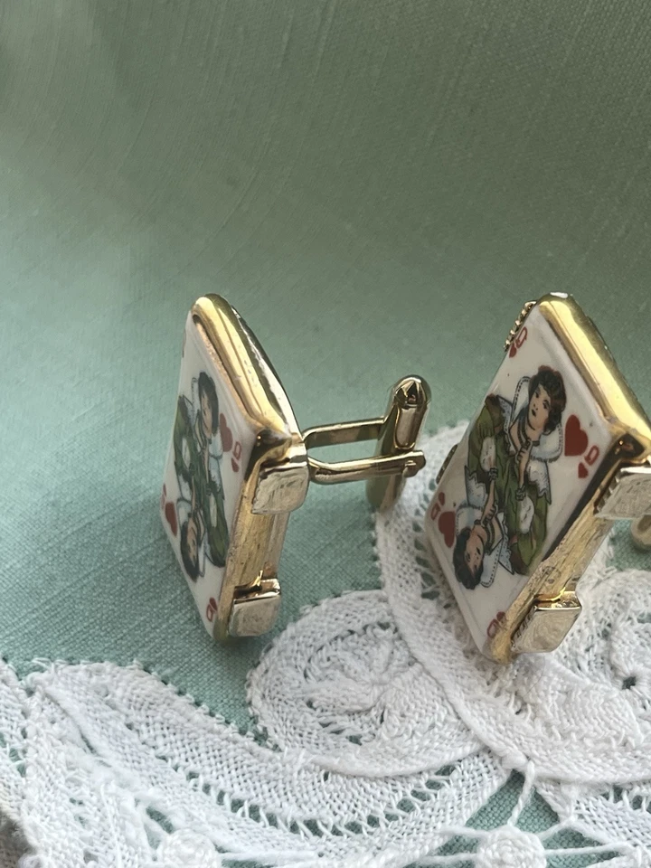 Men’s VTG Cuff Links Hand Painted Porcelain Queen Of Hearts Excellent Swank - Image 3 of 4