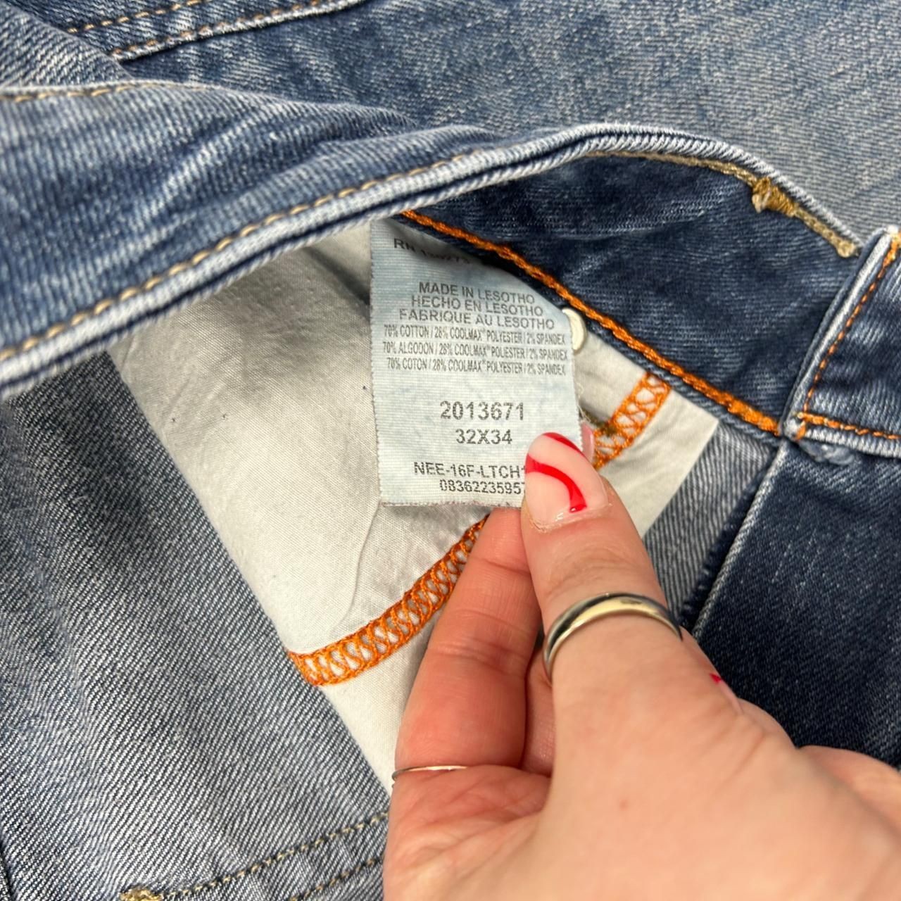 Lee Shorts Straight Fit Cut Off Denim Shorts Men's 32 thumbnail 4