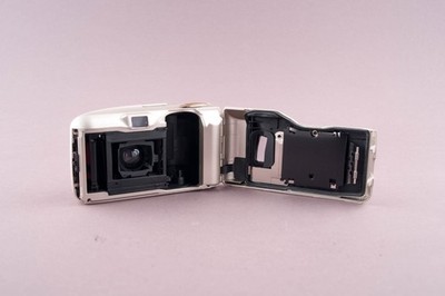 Olympus Mju II Stylus Epic DLX 2,8/35mm Point & Shoot 35mm Film