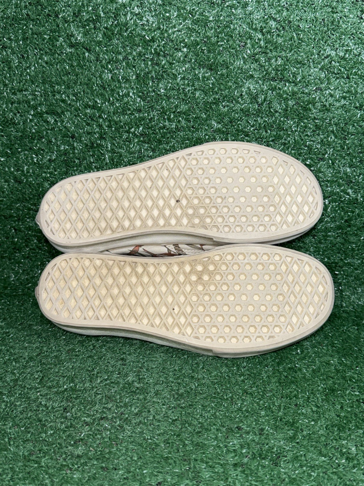 VANS Womens Size 9 Classic Floral AOP Low Top Skate Shoes Casual Sneakers thumbnail 9