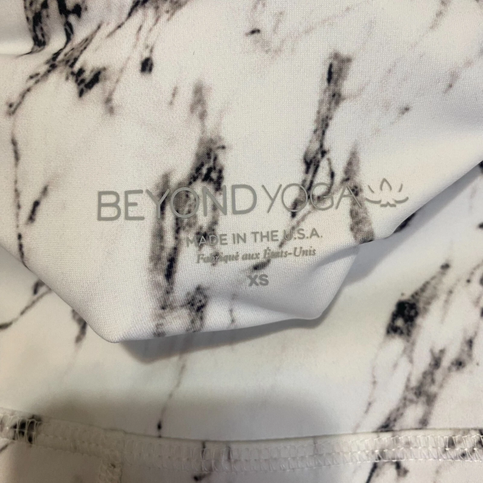 beyond-yoga olympus high-waisted marble print athletic leggings