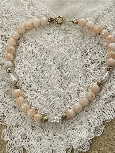 Neu ohne Etikett 14K Gelbgold Engelshautkoralle Süßwasserperlen Armband