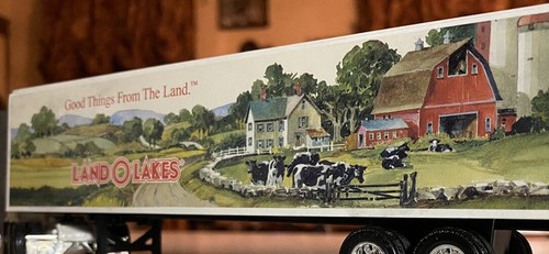 REDUCED!! 1/64 Scale Ertl Land O Lakes GMC Die Cast Truck Collectors Farm Summer - Picture 3 of 11