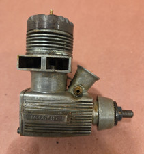 McCoy 35 C/L Model Airplane Glow Engine Testors