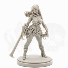 30mm Fantasy Female Barbarian Resin Figure Warrior Miniature Model