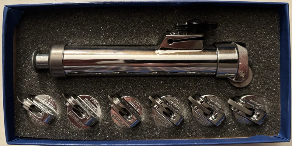 Beugler Pro Pinstriping Tool Kit - Tool, (7) Std Heads, Brush, & (3) Guide Arms - Image 2 of 4