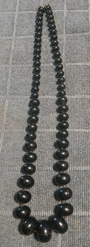 VETEMENTS Collana Perline Acrilico Nero Piatto Tondo Perline Graduate 22" Nonno Gotico