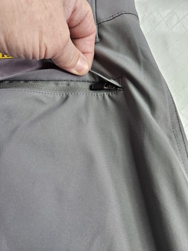 32 Degrees Cool Performance Pants Men Grey 32x32 Stretch Casual Flat Front NWT - Picture 11 of 13