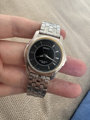 Seiko Armbanduhr aus Edelstahl Quartz