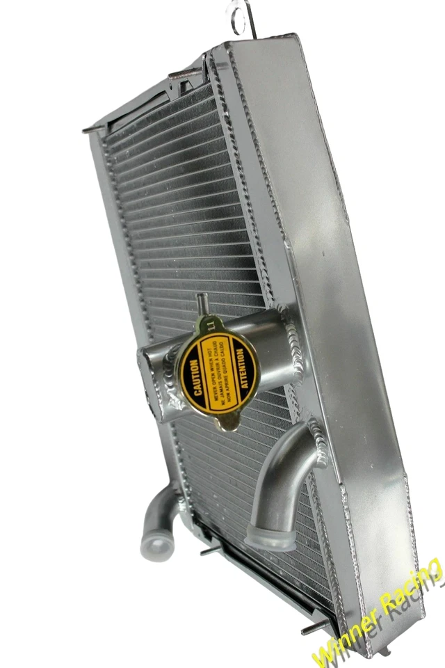 Radiador de aluminio de relleno lateral para Alfa Romeo Spider y Junior Zagato 1968-1987 Foto 3 de 4