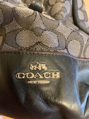 COACH ダークグレー バッグ Coach Zip Top Shoulder Bag In Signature Canvas | Brixton Baker