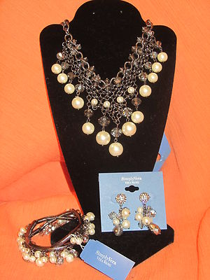 Vera Wang Pearl Necklace SIMPLY VERA WANG NWT $90 Women's Necklace