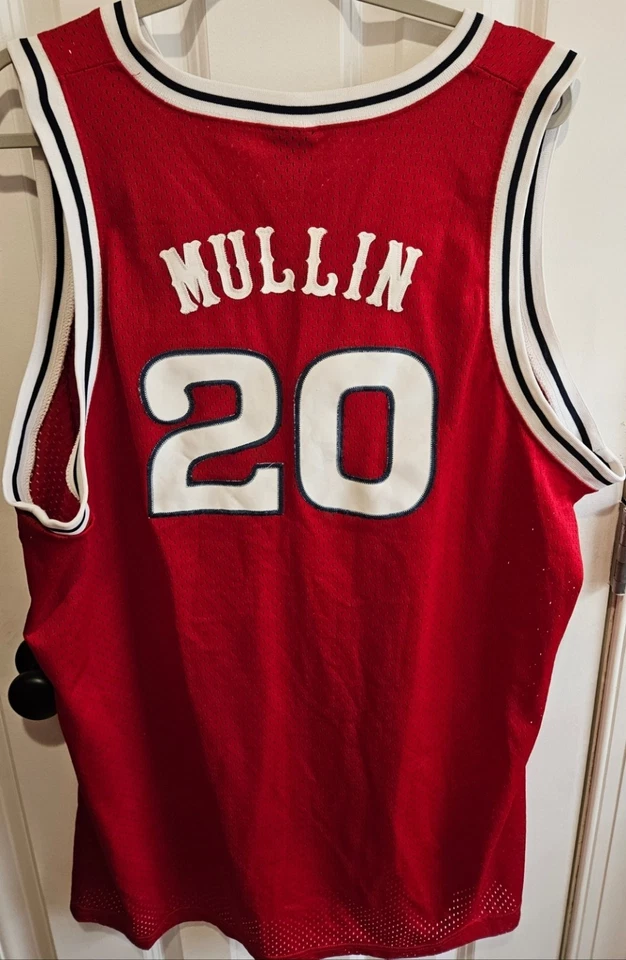 Camiseta deportiva de baloncesto Nike vintage de la Universidad de St John’s talla XXL #20 Mullin Redmen Foto 2 de 4