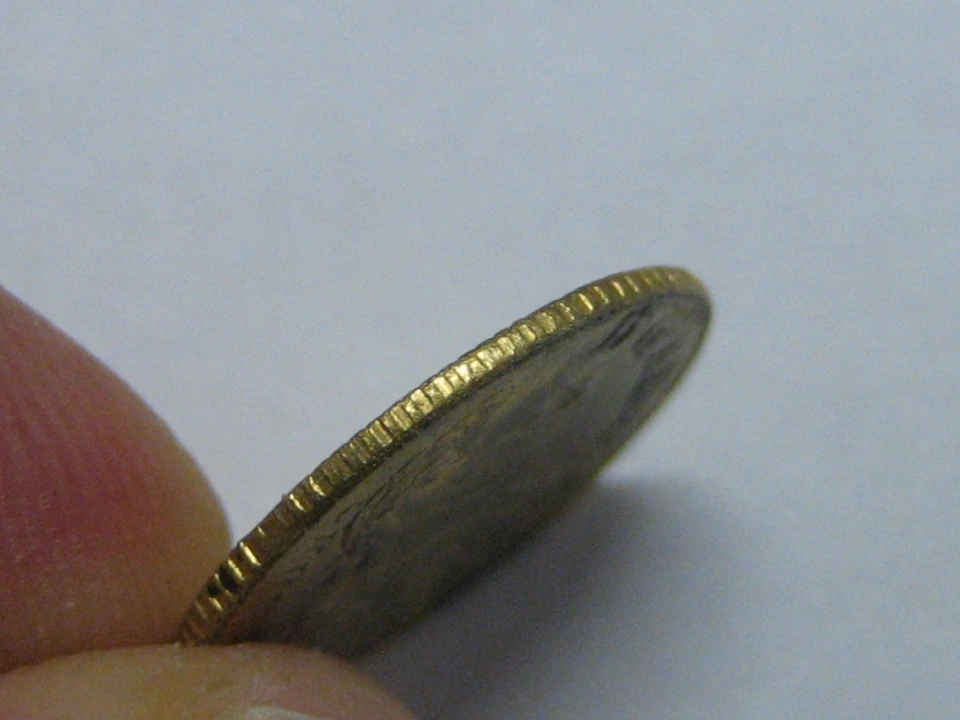 1788 MADRID 1/2 ESCUDO CARLOS III FALSO DE EPOCA METAL DORADO - Imagen 3 de 3