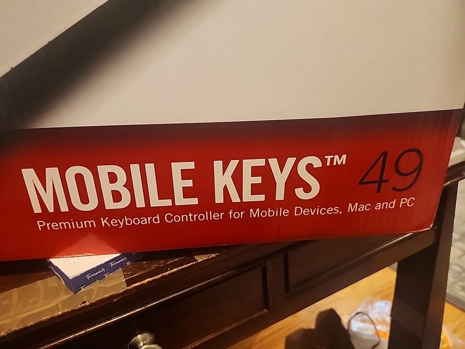 Music "Mobile Keys 4" Keyboard Controller Line 6 NIB NEVER USED . (R108) - Image 2 of 4