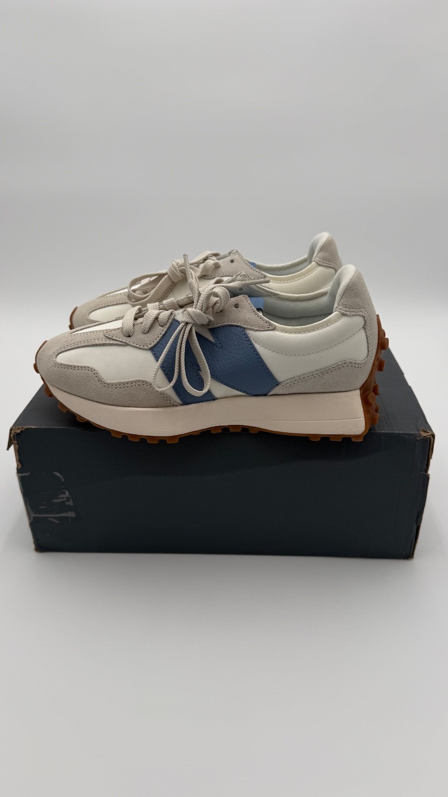 New Balance 327 'blue/white' Women's Size 7 RARE image 4