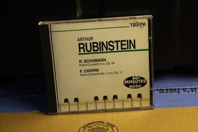 Rubinstein Plays Piano Concertos by Schumann, Op.54 & Chopin, No.1, Op.11.FB 33