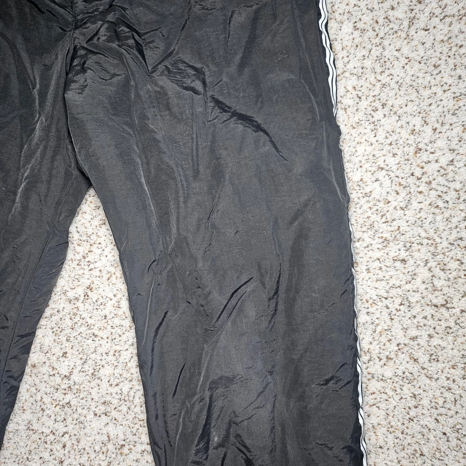 Negro L.L. Pantalones de nieve Bean Boys L14-16 Shell: 100 % forro de nailon: 100 % poliéster Foto 3 de 4